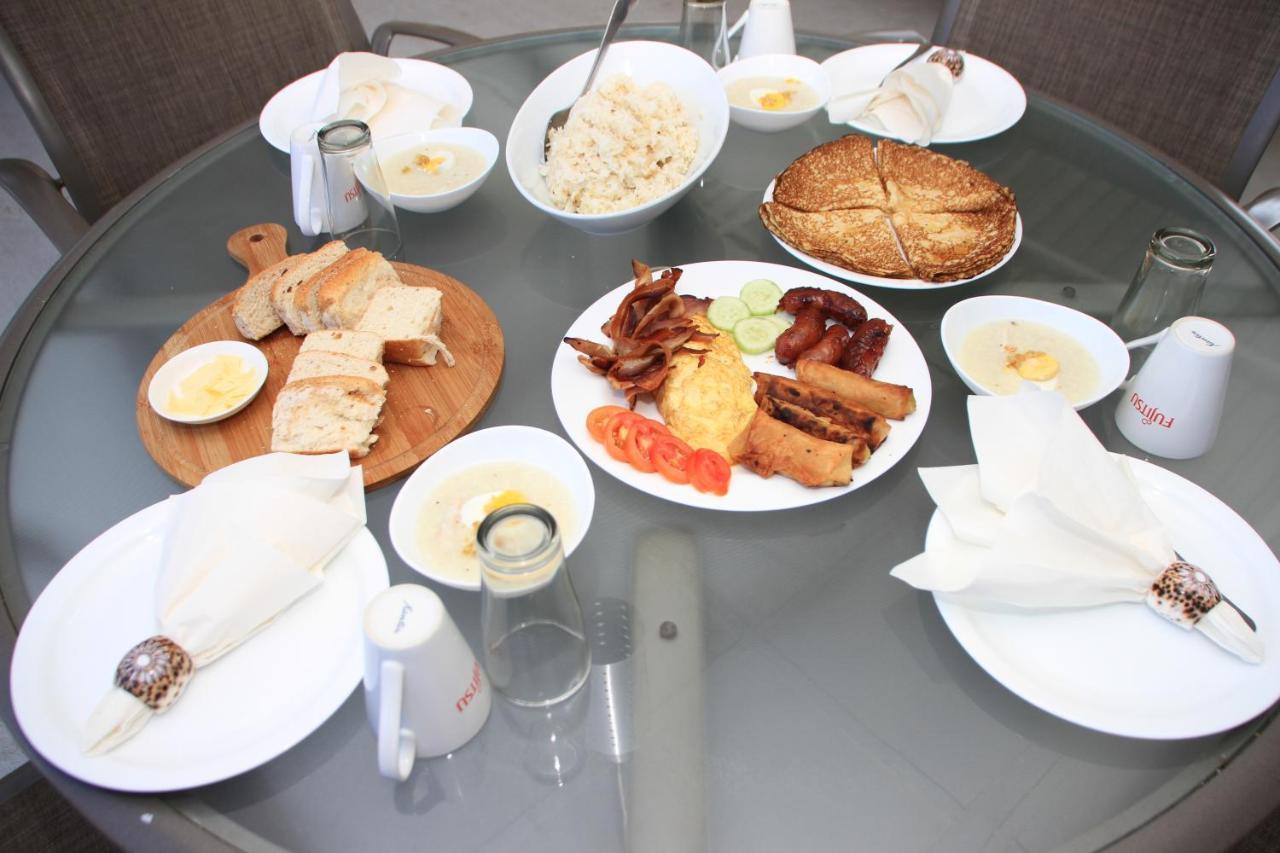 بويرتو غاليرا Victoria'S Bed & Breakfast المظهر الخارجي الصورة